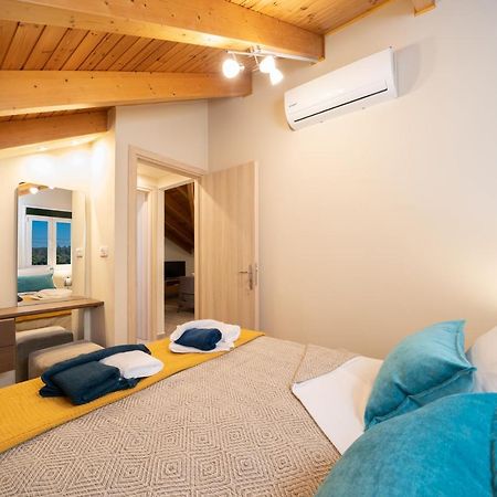 Mimoza'S Apartment Peratáta Екстериор снимка